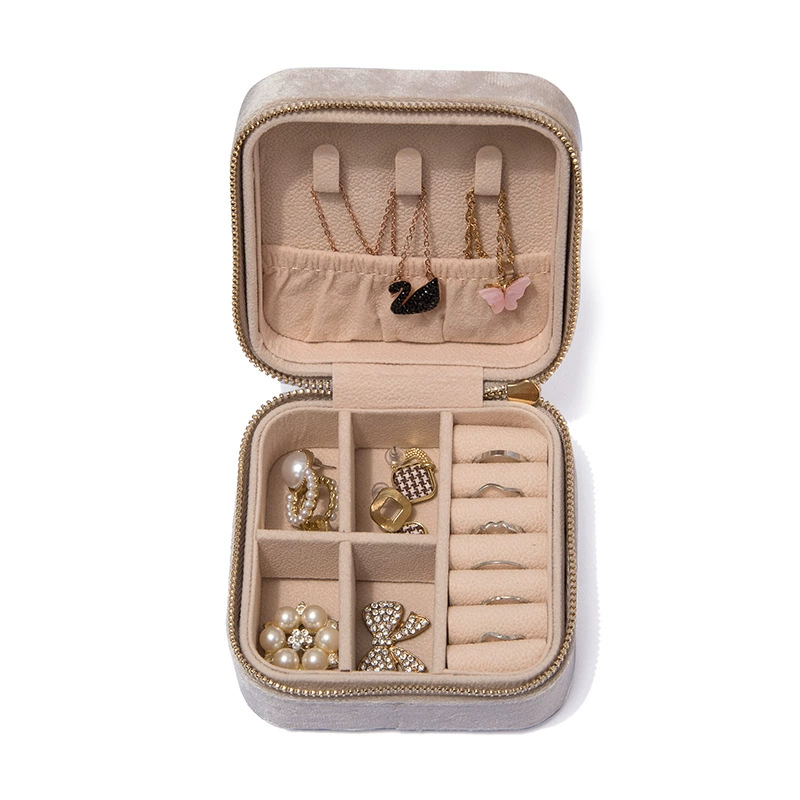 Jewelry storage box, handheld, removable ring insert, velvet‑style, zip closure
