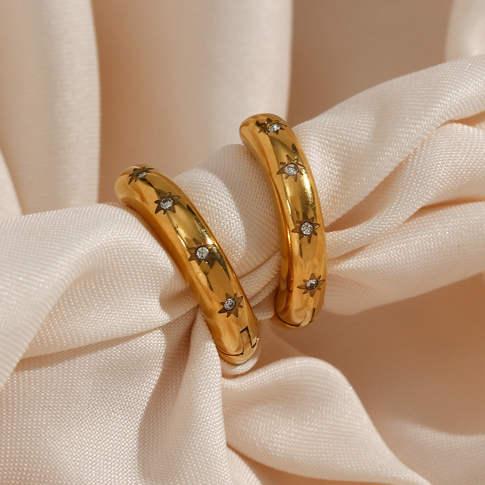 18K Gold Plated Plating Material Zircon Inlay Material PVD Coated Real Gold Plated 18K Gold Star 304 Stainless Steel Simple Style Waterproof Non Tarnish Earrings