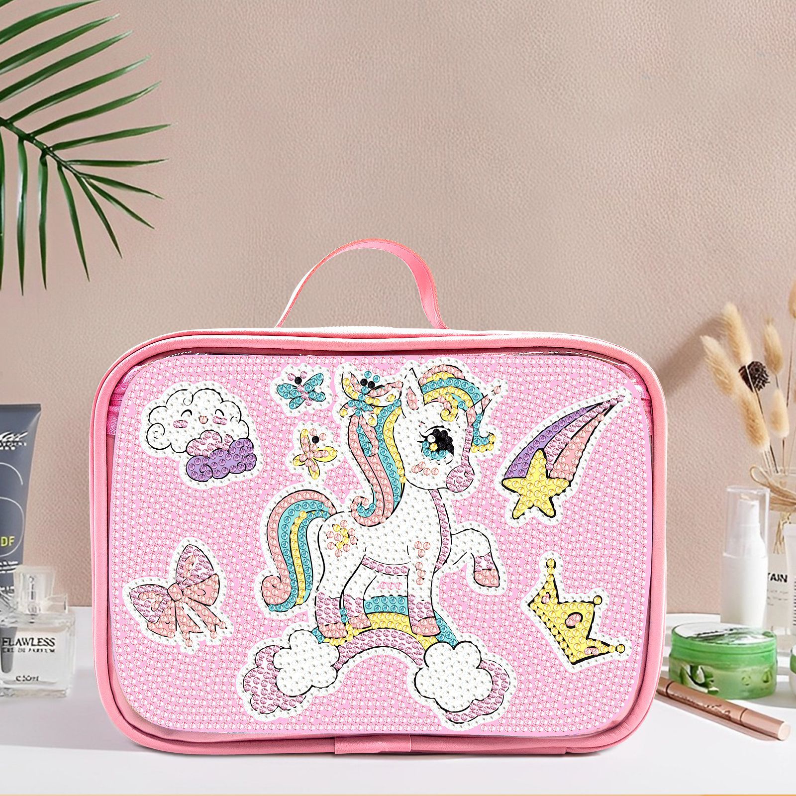 Diamante pintura alrededor de la bolsa de maquillaje hecha a mano bolsas de maquillaje DIY dibujos animados rosa comercio exterior venta al por mayor