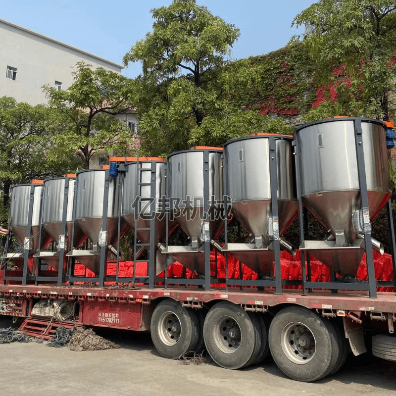 新疆内蒙1吨立式颗粒搅拌机塑料原料混料机pp储料仓pe均化搅拌桶