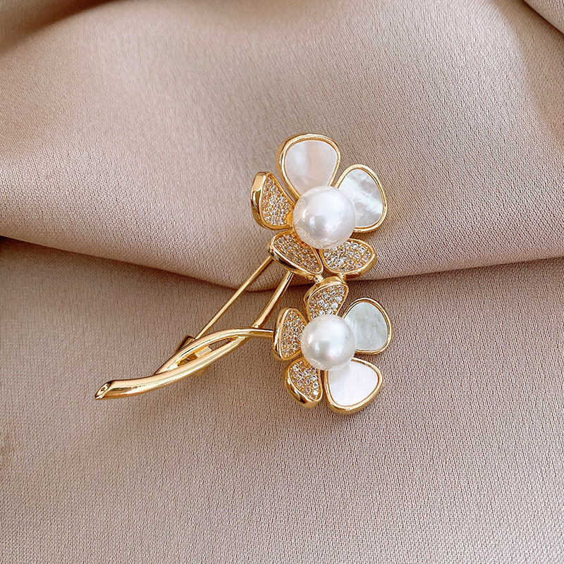20 ¿ 14K broche de flores de Fritillaria zircon de perlas chapadas en oro real