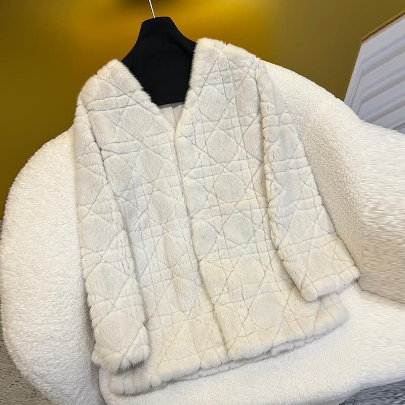 标菱形女格貂中长进口鹅绒新款天鹅小天鹅绒紫款2025外套水貂貂皮