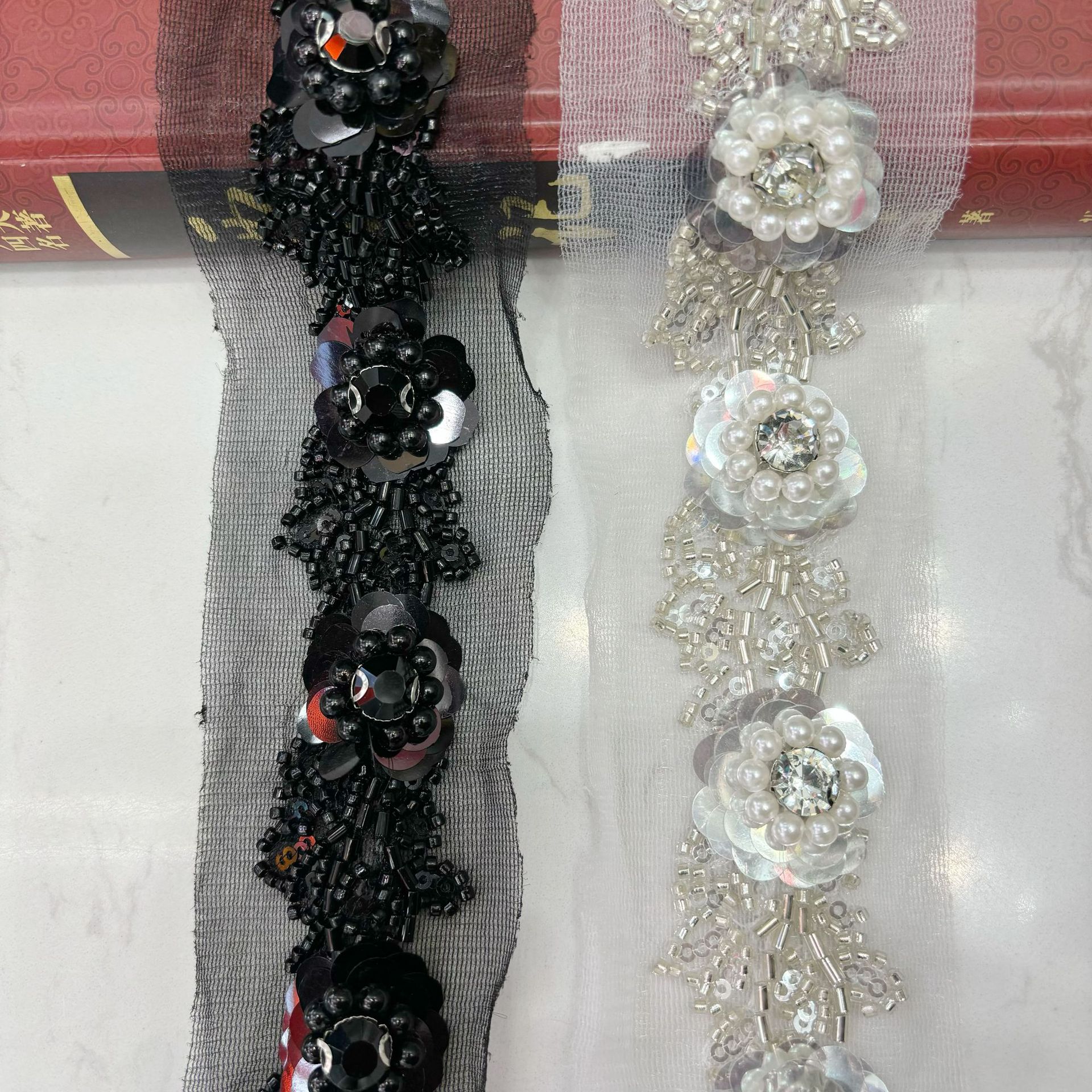 源头工厂手工钉珠花边 网底刺绣珠管加手工缝珠辅料 高档服装配件