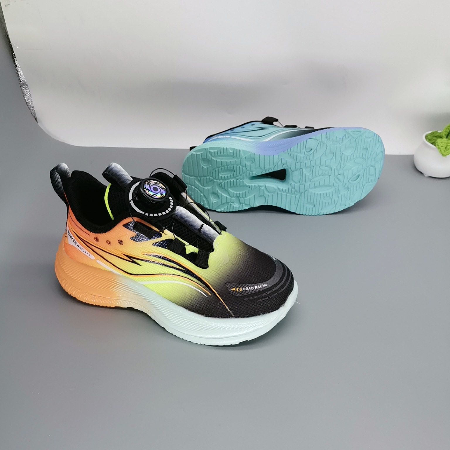 Niños de otoño red doble 33 - 38 2025 nuevos zapatos transpirables para niños zapatos de papá zapatos deportivos zapatos de hombre