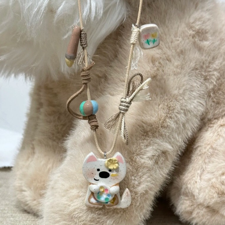 Necklace 0235 little painter yeah