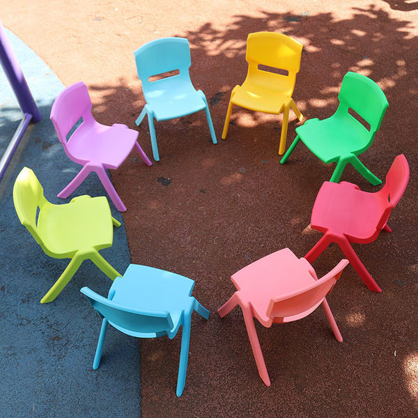 Plastic children's highchair for home use for kindergarten