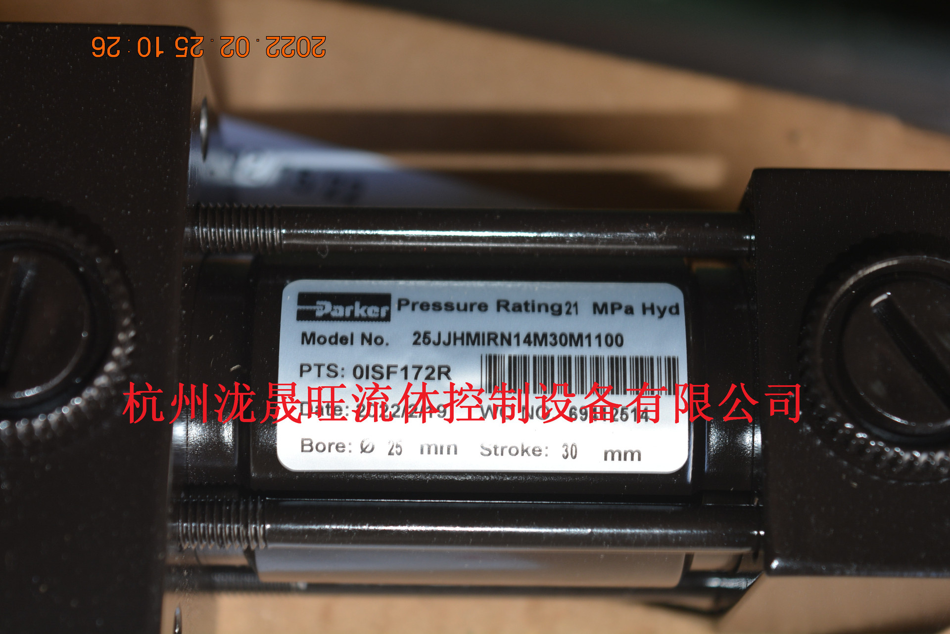 特价供应Parker(派克)拉杆缸25JJHMIRN14M30M1100