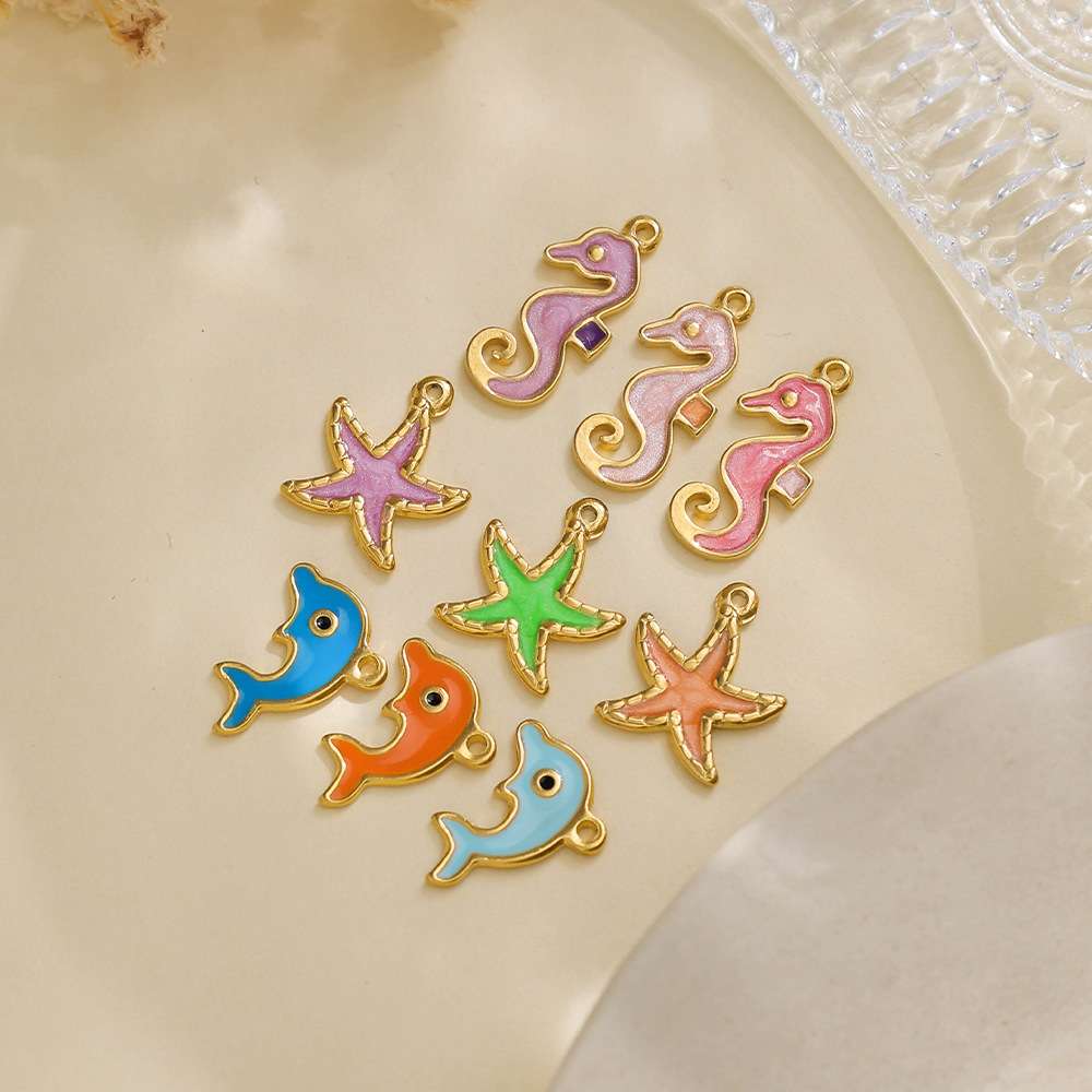 All Seasons Season 1 Piece 304 Stainless Steel Starfish Dolphin Hippocampus Polished Pendant DIY Ornament Accessories