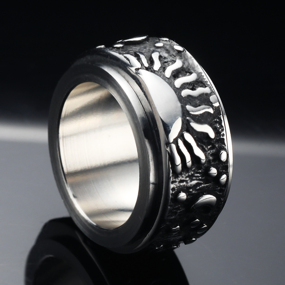 Streetwear Round Titanium Steel Polishing Men's Rings display picture 1