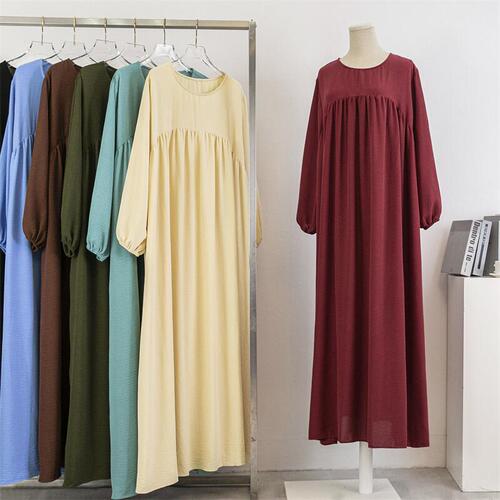 Round-neck, loose-fit, plus-size long-sleeved solid-color pullover robe skirt—spring and autumn knee-length dress