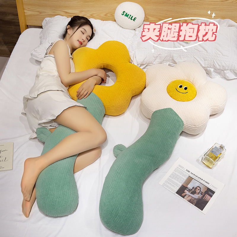 Almohada Larga en Forma de Flor de Peluche Suave para Cama y Dormitorio image 1