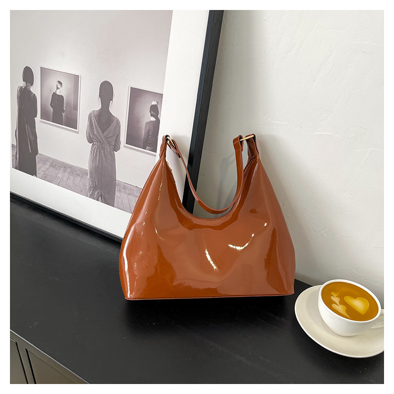 660g Weight Nylon Lining Material Zipper Closure Type Single Shoulder Strap Strap Type Underarm Bag Bags Type Daily, Shopping Occasion Pu Leather Material Solid Color Pattern All Seasons Season Women's Gender Streetwear Style Pillow Shape Shape Small Size Women's Small Pu Leather Solid Color Streetwear Pillow Shape Zipper Underarm Bag 12