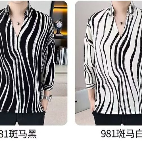 Men's V-neck Short-sleeve Ice Silk T-shirt, Summer Trendy Loose and Thin Collar Shirt Style, 7/8 Sleeve, Collarless T-shirt
