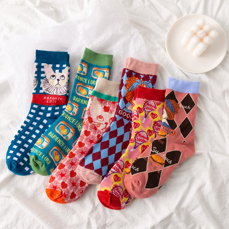Women's Mid-Calf Socks, Spring and Autumn Style, Trendy Ins Socks, Mid-Length Cartoon Cat Casual Versatile Socks