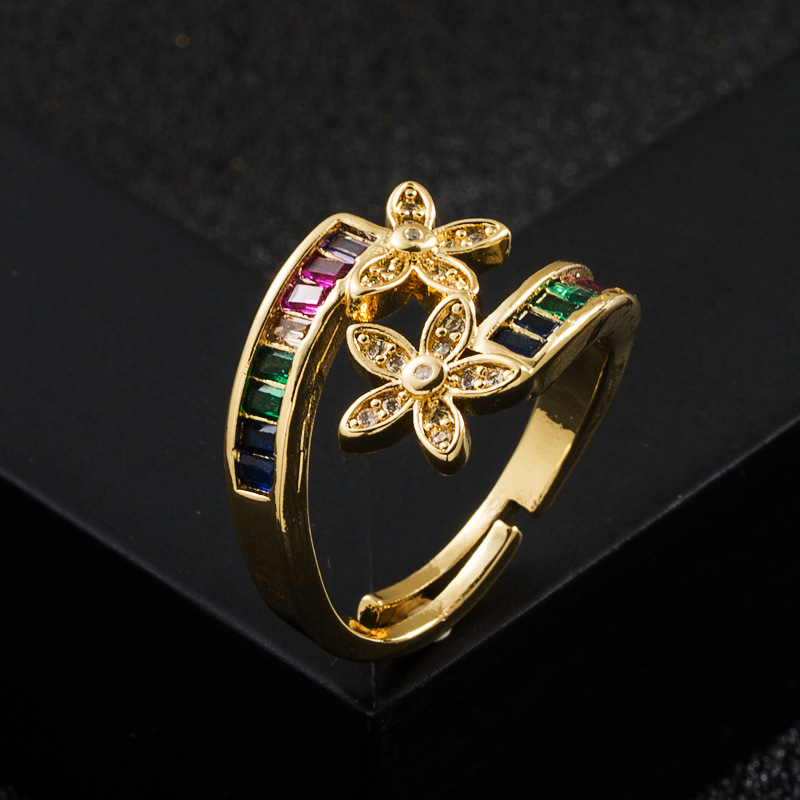 Fashion Copper Gold-plated Micro-inlaid Zircon Geometric Flower Ring display picture 4