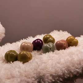 烟粉咸菜绿菩提根屁桃爱心手串项链吊坠diy配件散珠