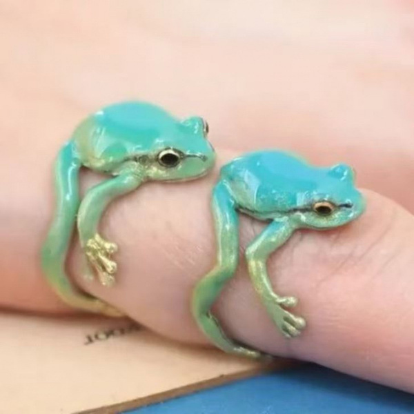 Green small design cute fashionable adjustable ring