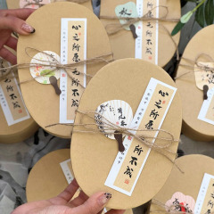 楕円形のクラフト紙ベーキングスナック包装箱インスタイルクリエイティブウェディングブライズメイドギフトボックス空箱在庫あり