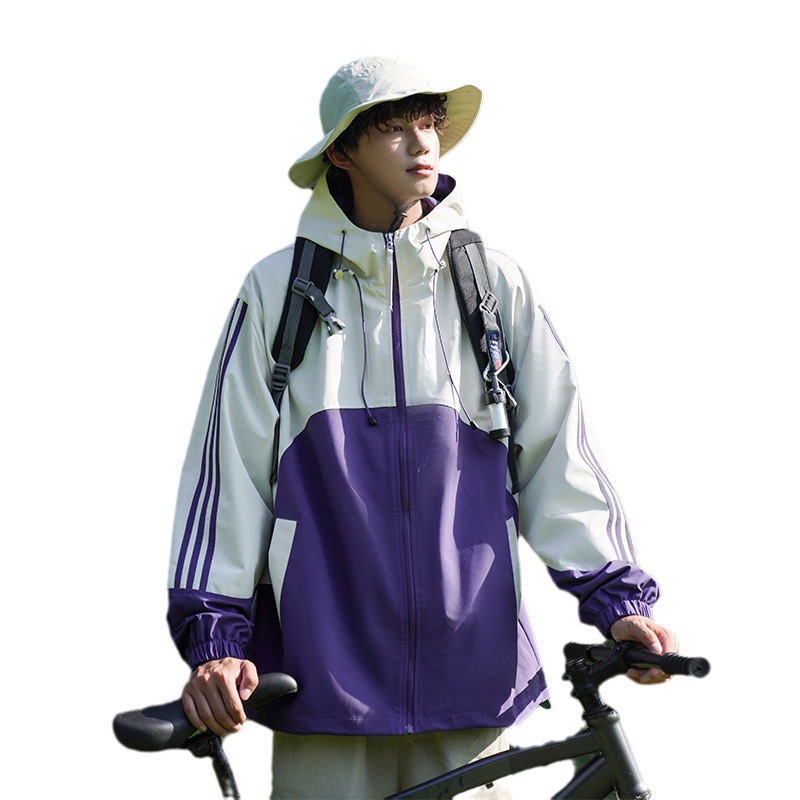 Men's demi-season travel jacket with hood