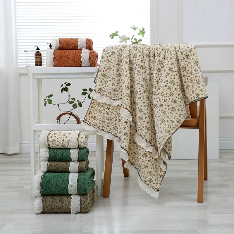 2026 New Style French Floral High-End Towel Set, Romantic Pastoral Style Lace Printed Soft Absorbent Towel Bath Towel