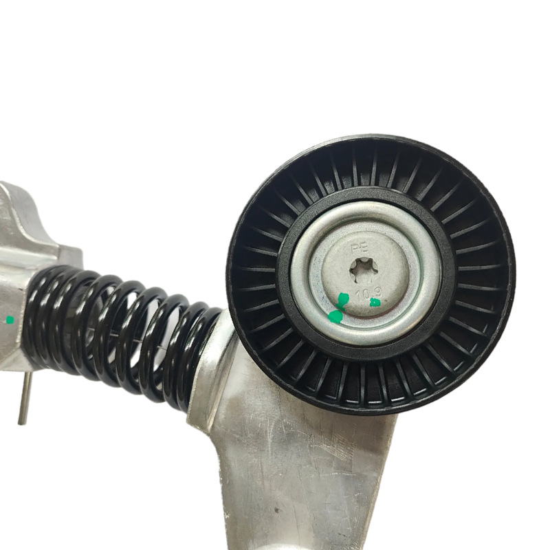 Suitable for Jiang Ruifeng S7M5M4 Xingrui Shuailing T6T8 Belt Tensioner Automatic Tensioner 1015080Gd190