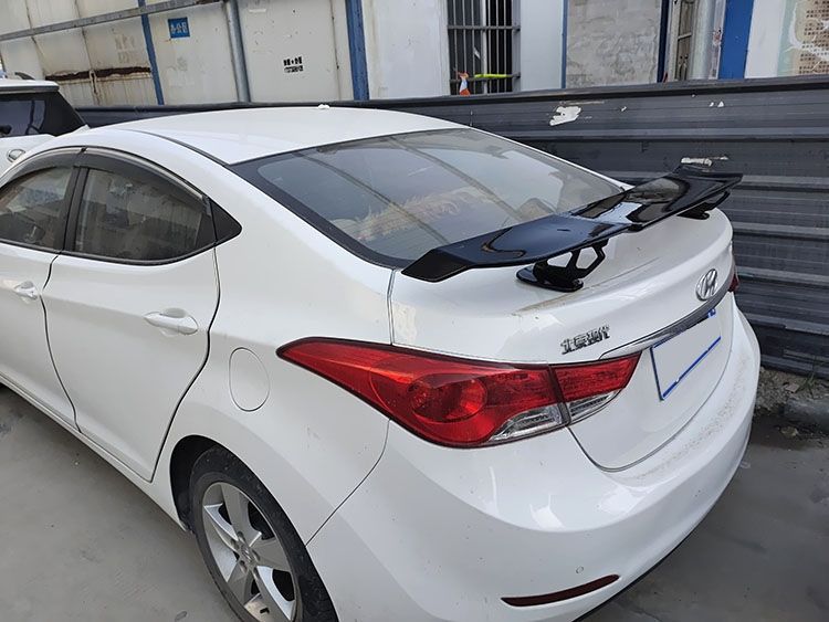 General car non-perforated rear wing modification parts two three-compartment high rear wing fixed wind wing GT racing wing trunk decoration