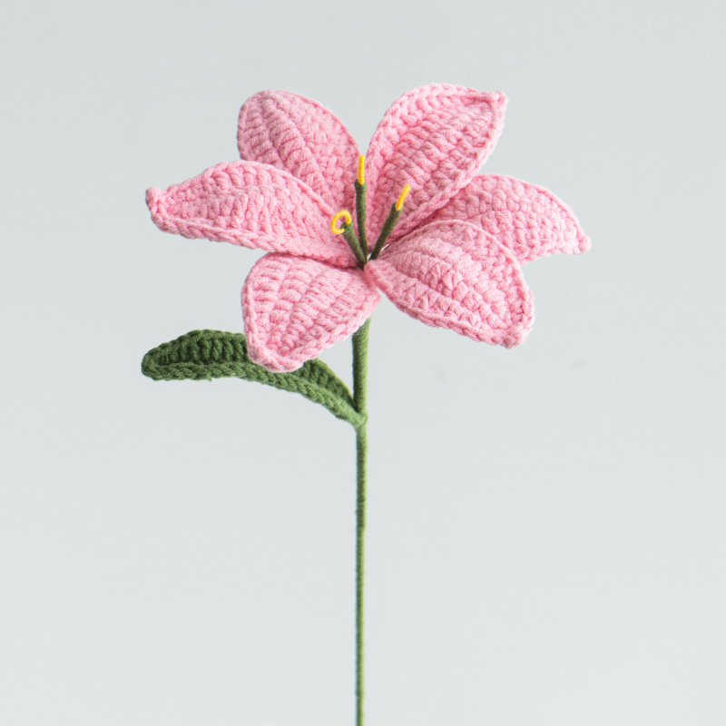 クロスボーダーの手編みの完成品の小さい花束は花の毛糸のメリヤスの花束を模倣します。|undefined