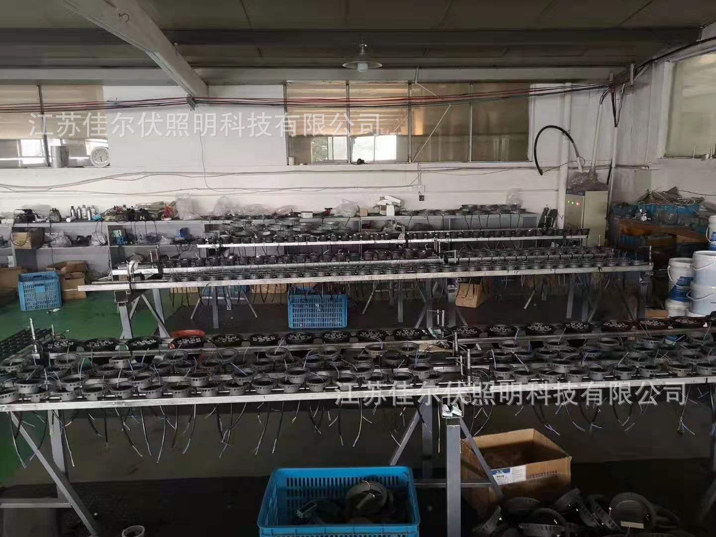 c2921bb3e500607fae464e3a1d2c49