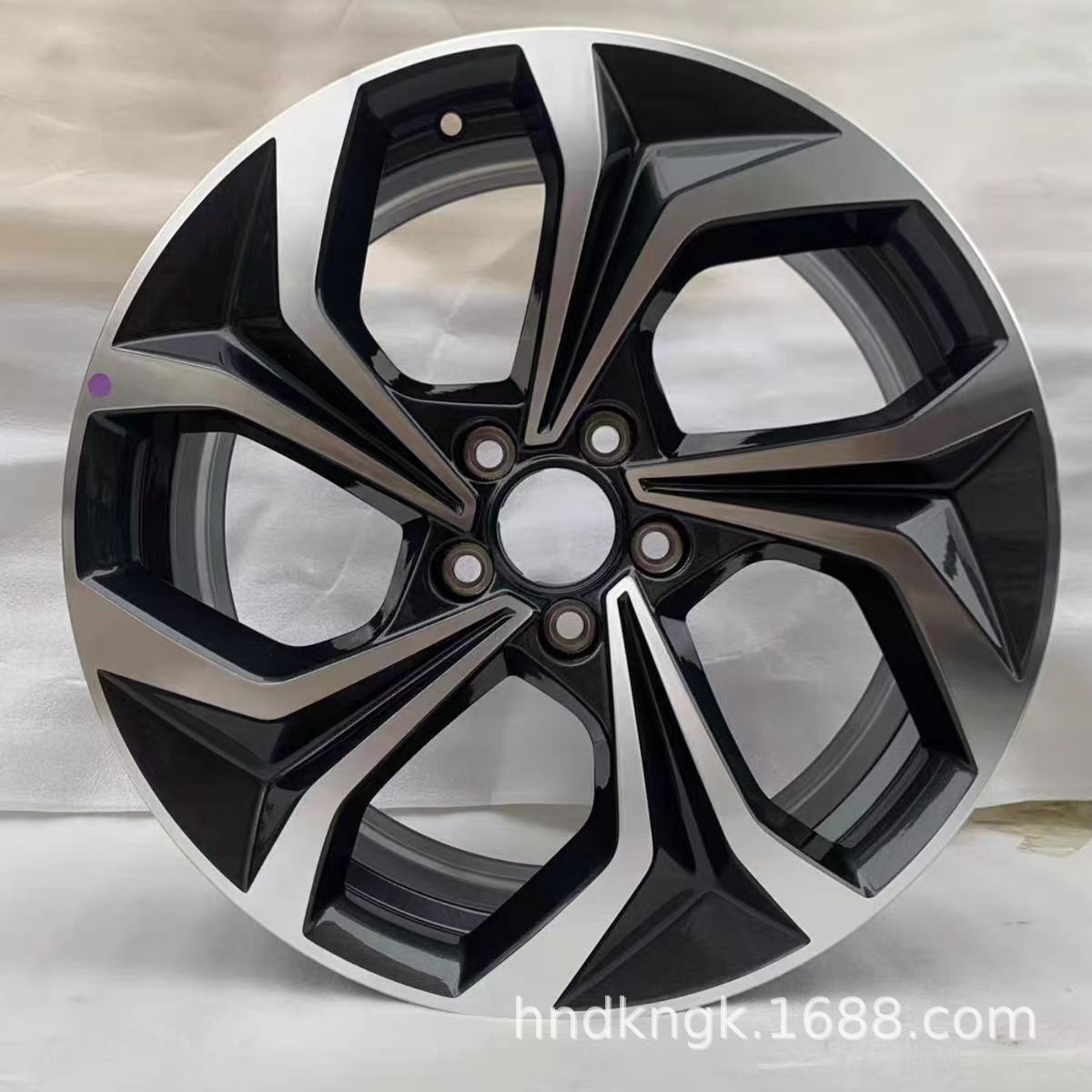Suitable for Haval Shenshou Xiaolong Max Original Wheel Hubs 19inch F7 Wheel Hub Steel Rims