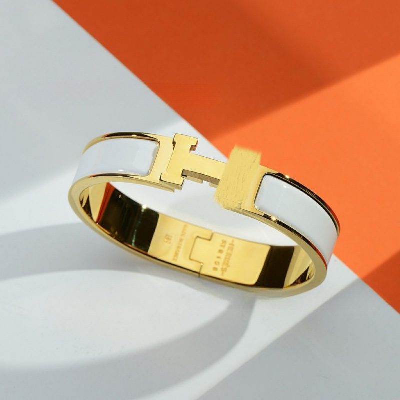 Golden white bracelet
