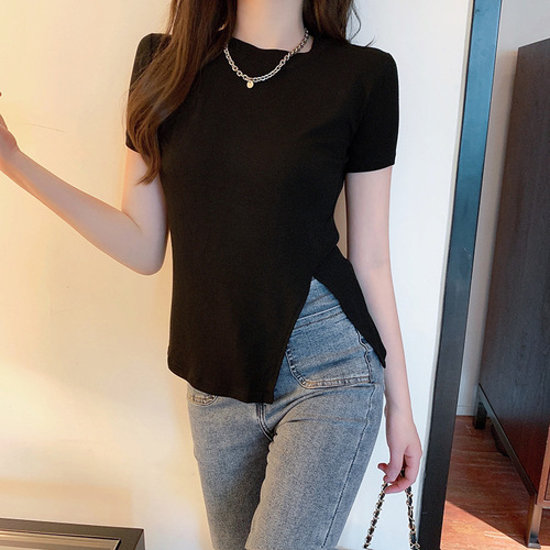 2025 Summer Trendy Slim Fit Side Slit Black Short Sleeve T-Shirt for Women - Unique and Fashionable Top