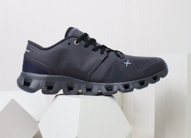 クロスボーダーO昂走n cloud x 1x3男女ランニングシューズ快適軽量滑り止め運動通気緩衝ランニングシューズ|undefined