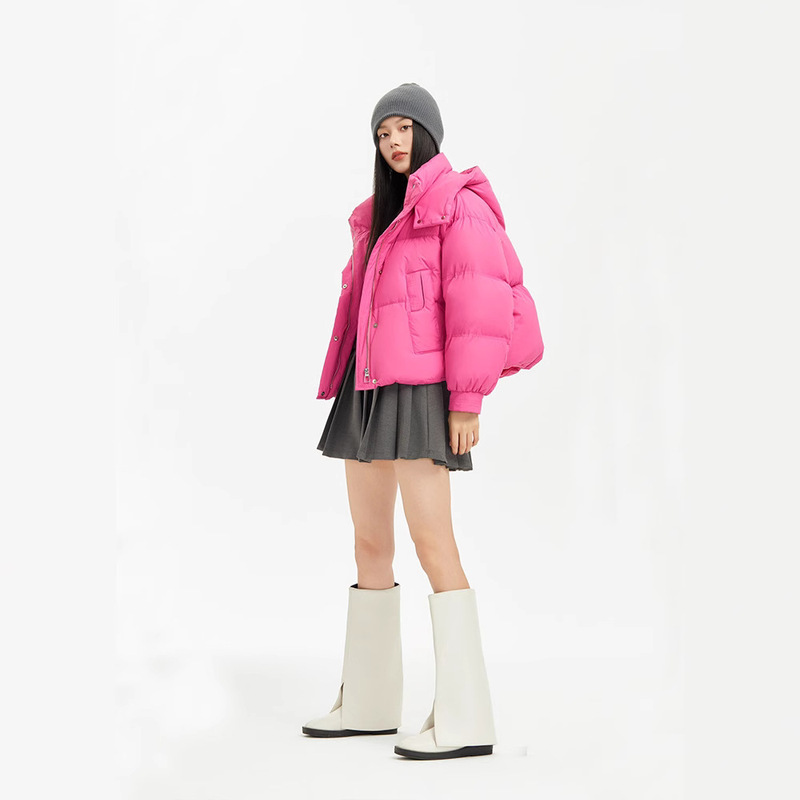 European-Style Rose Red Short down Jacket for Women, Light Luxury Design, Winter Thickened Duck down Coat for Petite Figures European-Style Rose Red Short down Jacket for Women, Light Luxury Design, Winter Thickened Duck down Coat for Petite Figures
