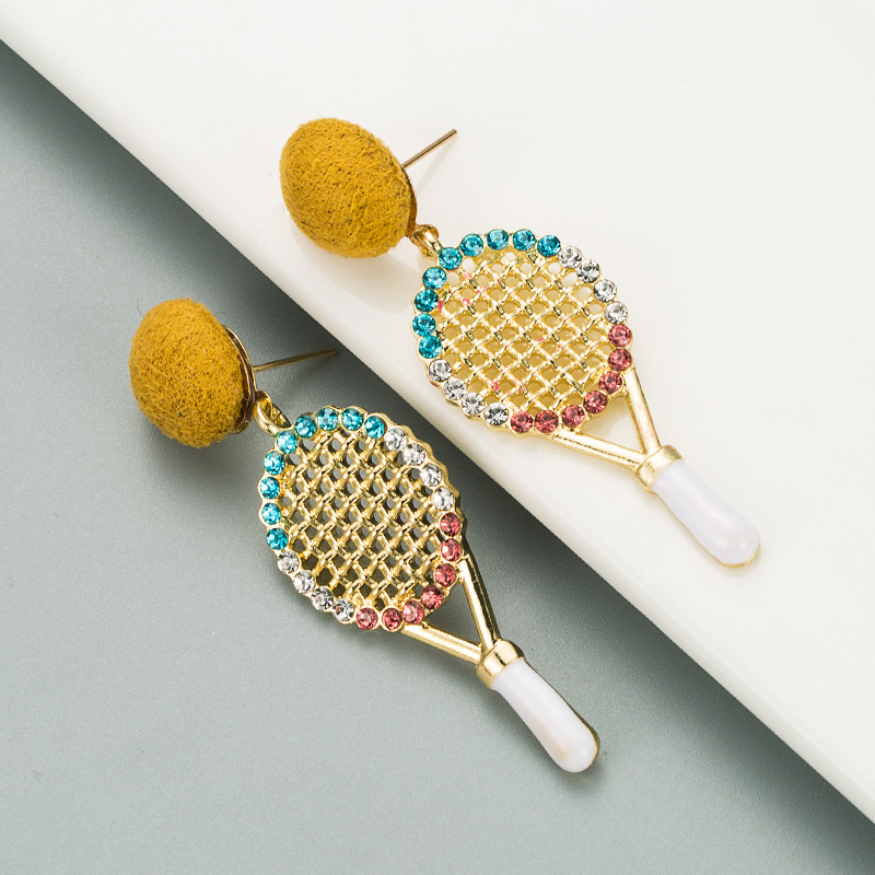 Nouvelles Boucles D&#39;oreilles De Raquette De Tennis En Alliage De Diamant display picture 4