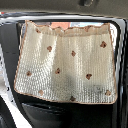 Korean Ins style thickened quilted cotton embroidered curtain bear light blocking heat insulation suction cup universal car sunshade
