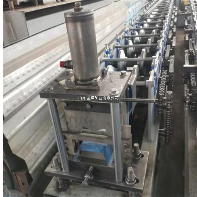 供应房檐机扣帽成型机设备镀锌板全自动异型冷弯机价格优国煤