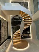 钢板楼梯钢化玻璃扶手弧形旋转楼梯别墅复式房楼梯