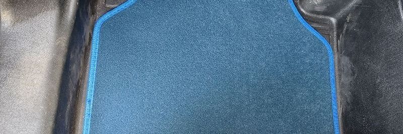 Car mat for cleaning, anti-slip, anti-dirt, easy to clean, full protection mat, TPE wrap-around mat, suitable for cars, with a velvet surface