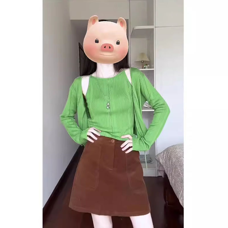 早秋氛围感穿搭洋气修身外搭开衫女时尚吊带背心复古高腰短裙套装|undefined