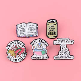 书本杯子易拉罐语录胸针别针服装包包配饰合金徽章跨境外贸批发