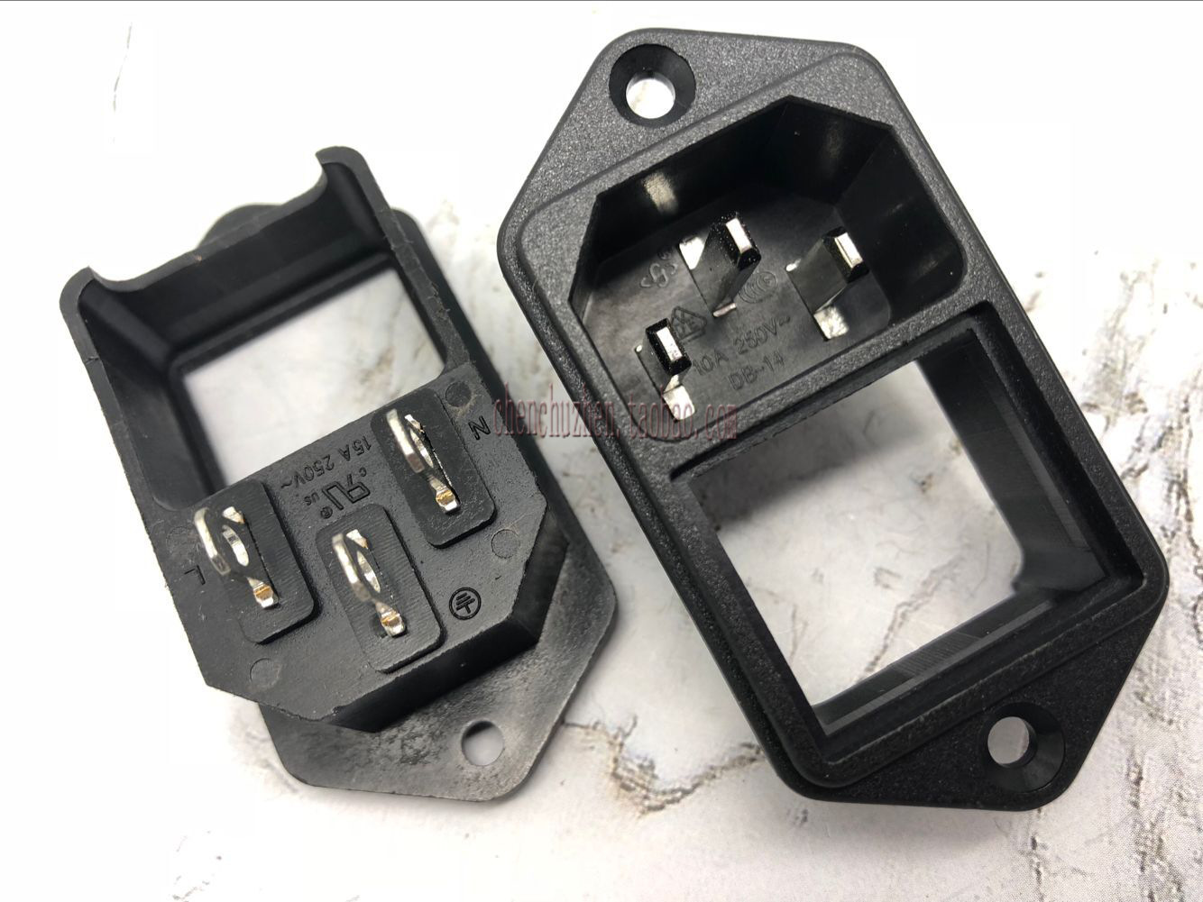 【优质】二合一品字形插座开关ac插座 AC电源插座全铜带耳朵插座