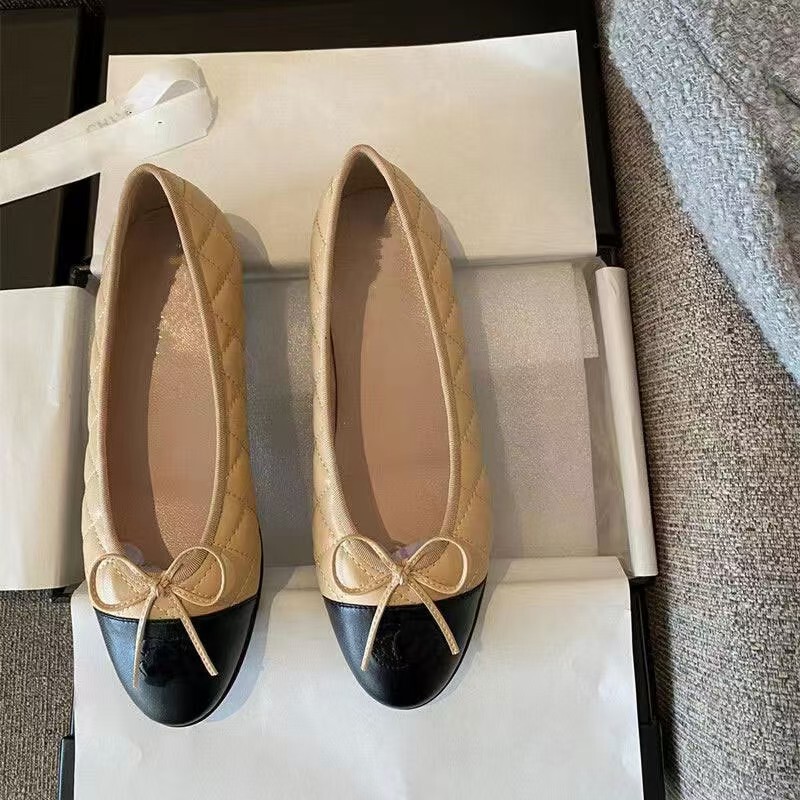 2026 Classic Chanel-Style Flat Shoes for Women, Round Toe, Shallow Mouth, Color-Blocking, Slip-On Casual Ballet Shoes with Bow