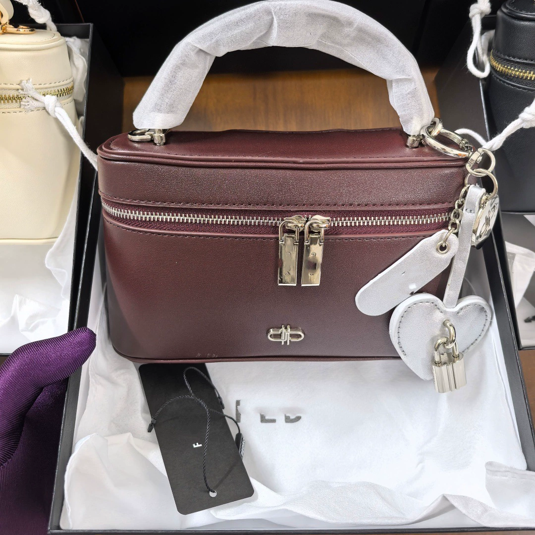 Handheld trend small bag, one-shoulder bag, lunch box, lipstick