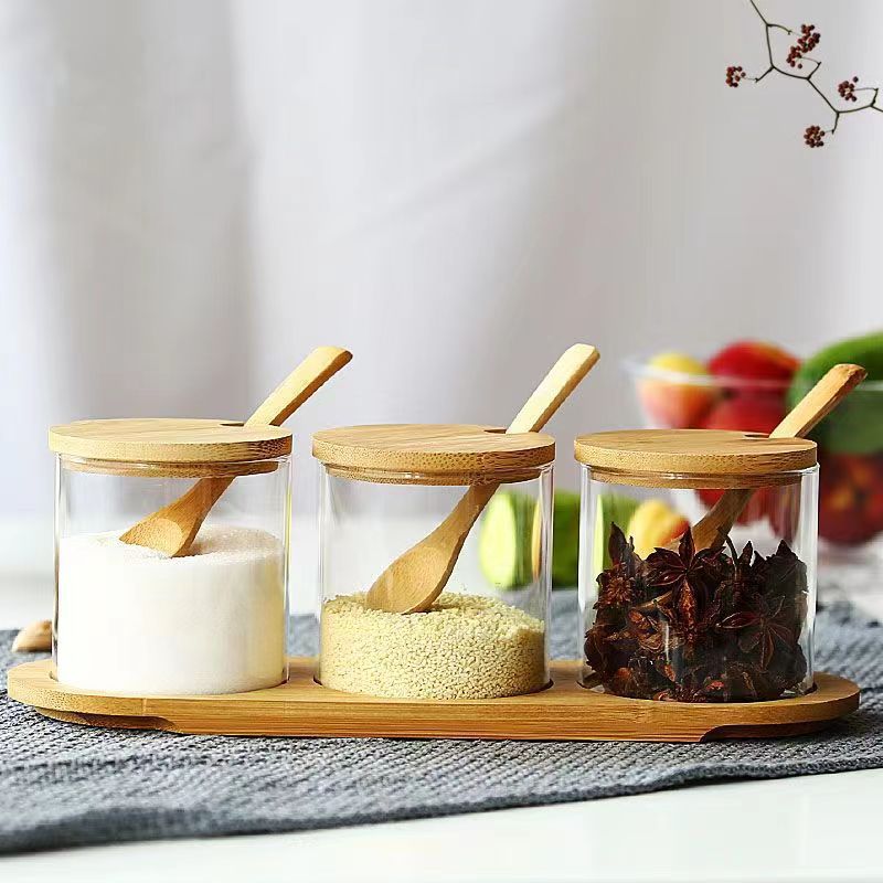 alta borosilicona vidrio condimento lata cubierta de madera de bambú con cuchara condimento lata cocina doméstica almacenamiento condimento lata spot