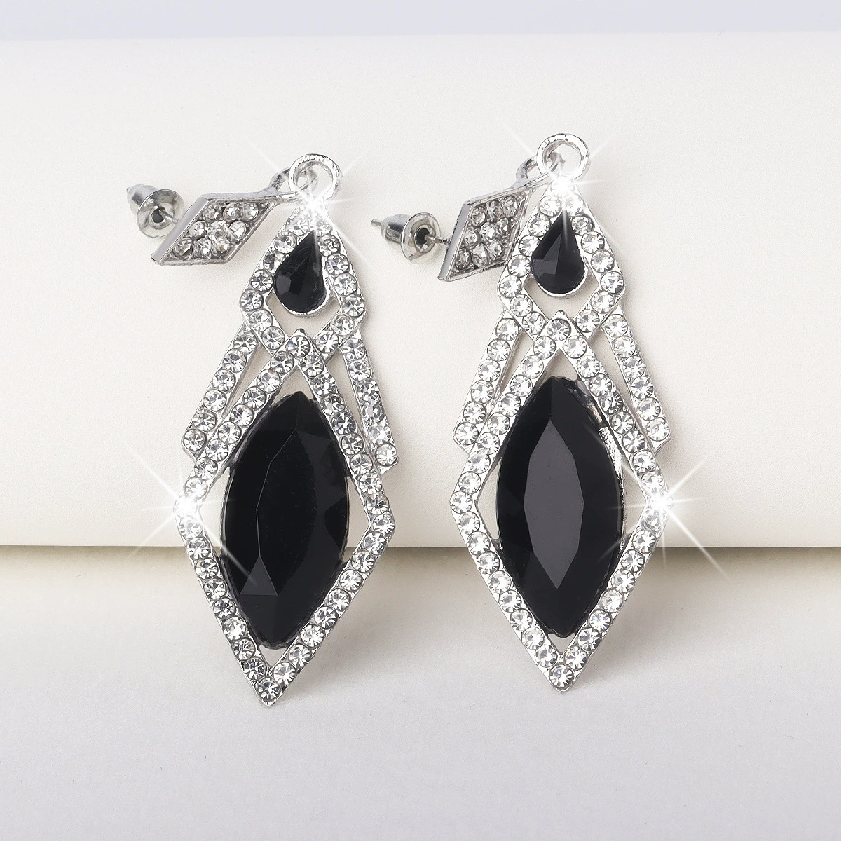 Европейские и американские хиты продаж, маскарадные свадебные аксессуары для свадебной вечеринки, стразы, серьги с бриллиантами, серьги с ромбами, серьги