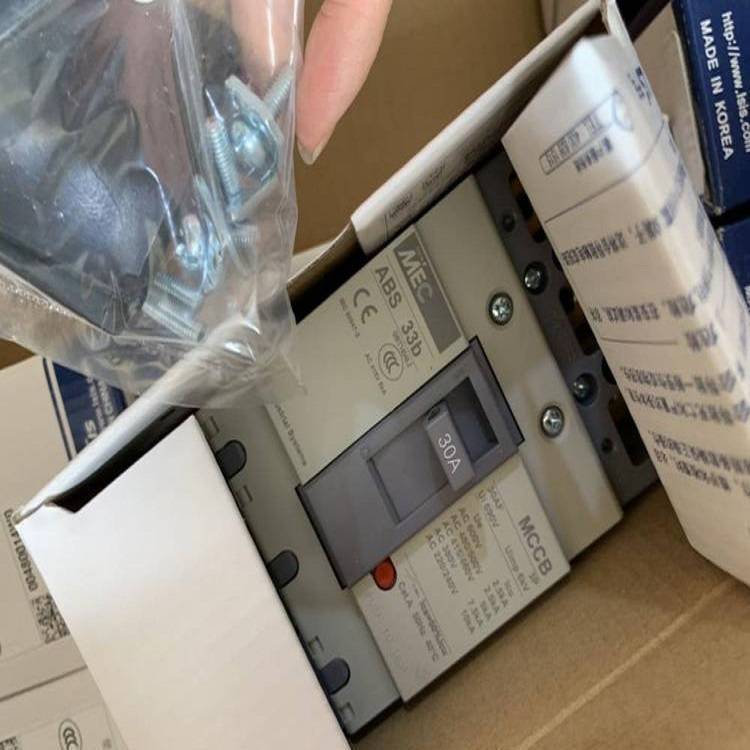 AT 系列断路器TS630AN DSU