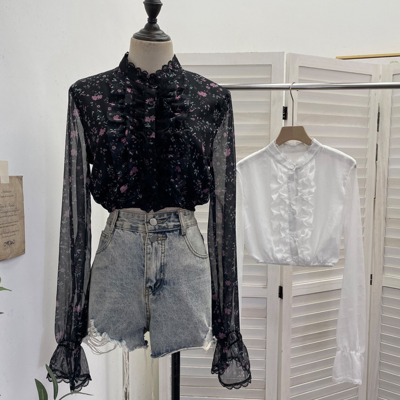 Real shot: Short cropped floral long-sleeve shirt with lace ruffle trim and single-breasted chiffon top 23810 Real shot: Short cropped floral long-sleeve shirt with lace ruffle trim and single-breasted chiffon top 23810