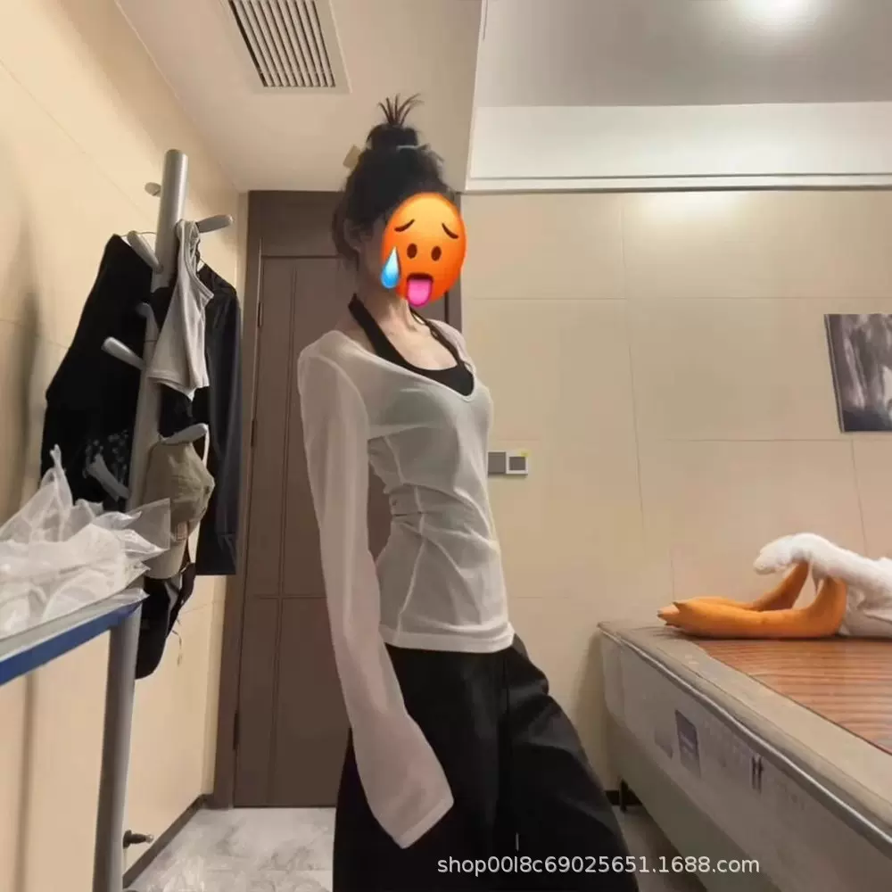 辣妹修身显瘦白色设计感长袖t恤内搭打底衫女秋冬季2024新款上衣
