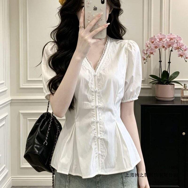 Korean-Style Sweet Lace Splicing V-Neck Short-Sleeve Shirt, New Summer Style, Waist-Cinching, Age-Reducing, Fashionable, Plus-Size, Lightweight Top