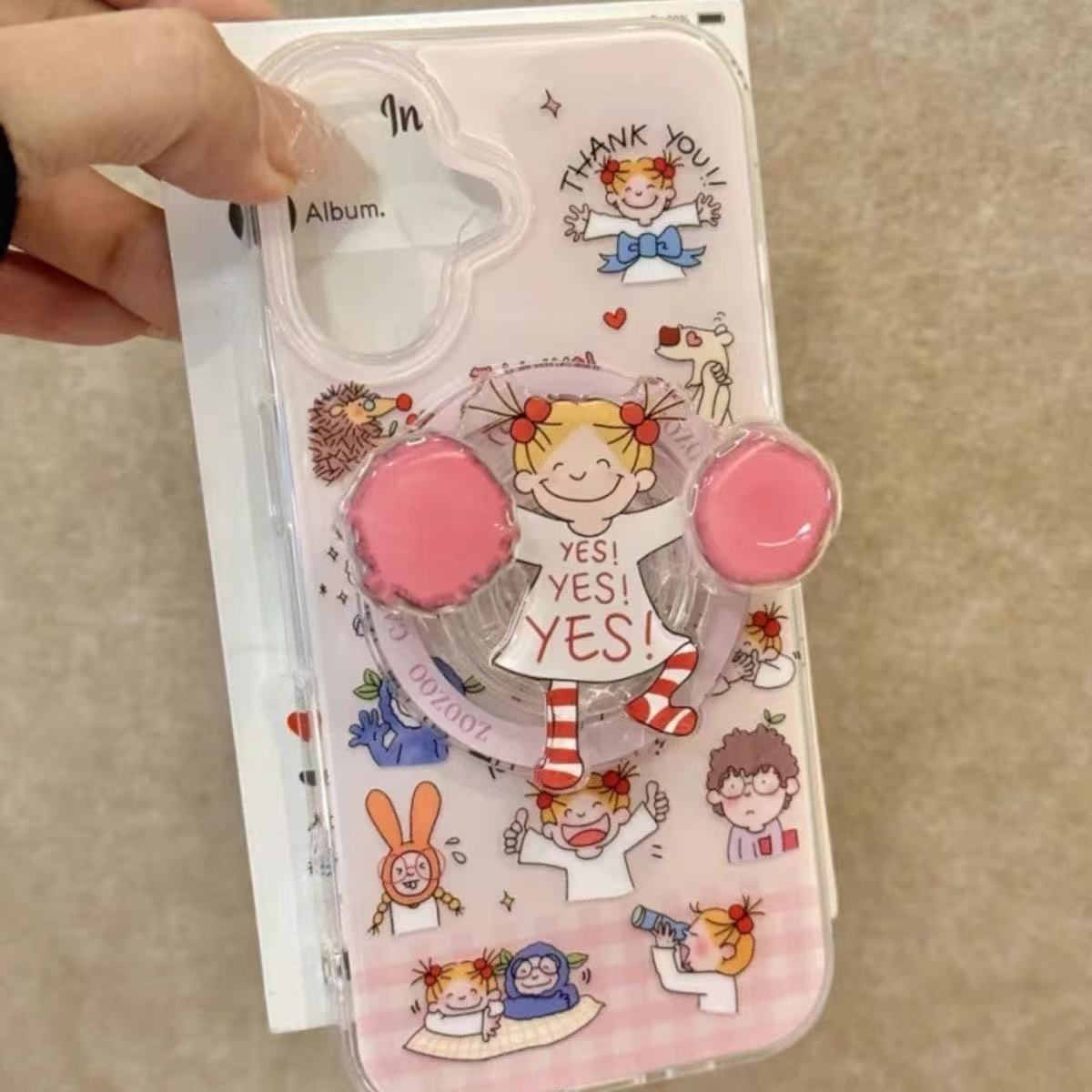 Divertida chica de dibujos animados para Apple 15/16promax nicho 13 femenino 14 nuevo soporte giratorio magnético 15p